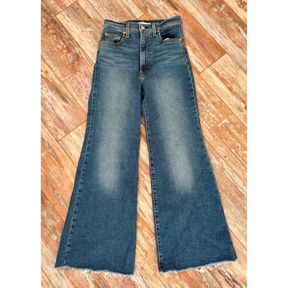 Levi's Ribcage Bell Jeans Womens 28 High Rise Flare Raw Hem Medium Wash
